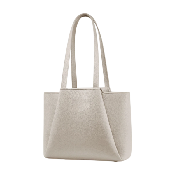 Vintage Style Shoulder Bag With Zipper Closure